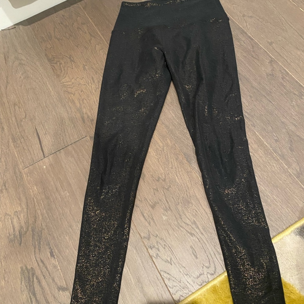 Beyond Yoga Gold Glitter Leggings